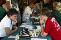 Una partida de ajedrez en San Juan.